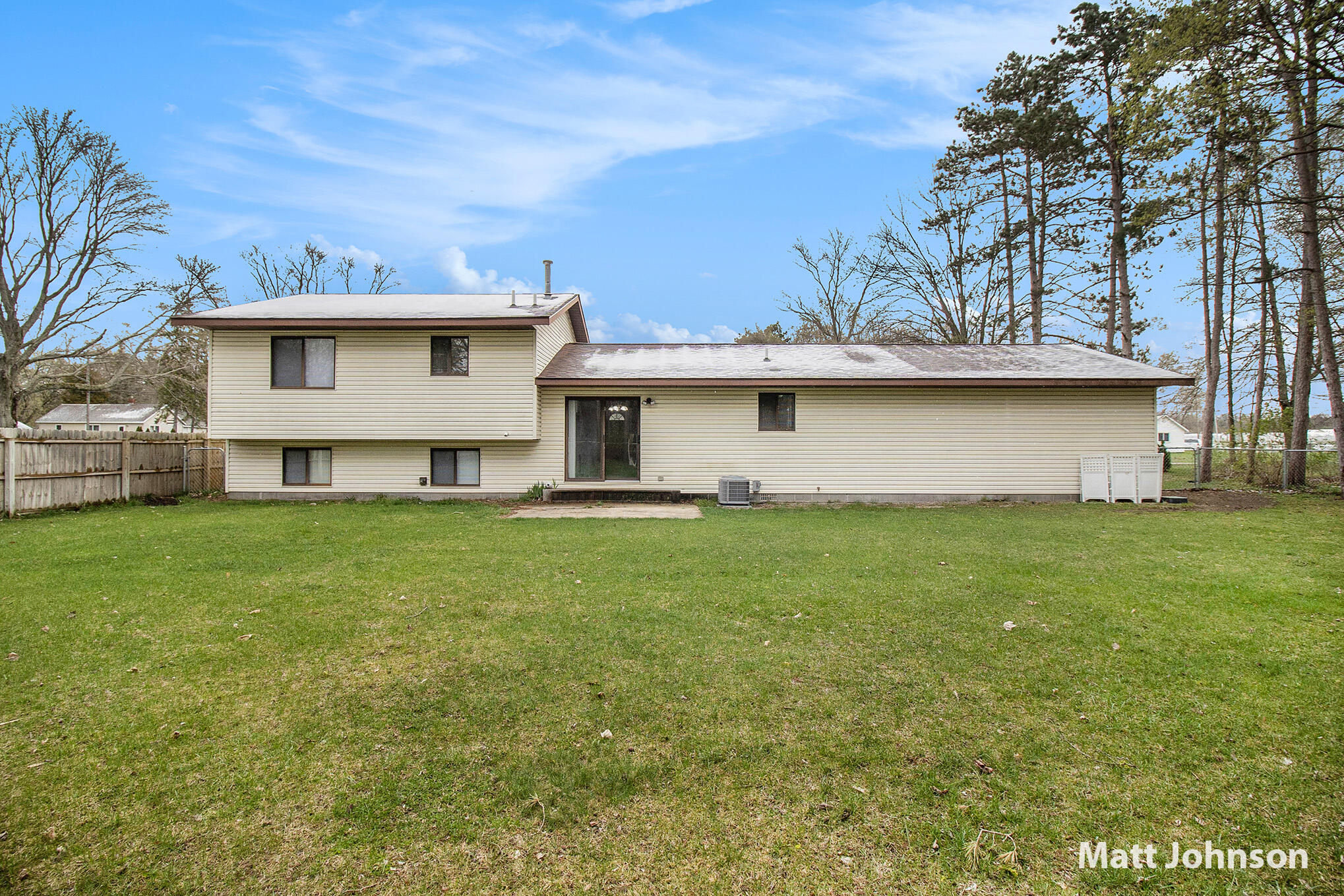 3355 South Walker Road Muskegon, MI 49444 - Photo 6 of 28 625A6953
