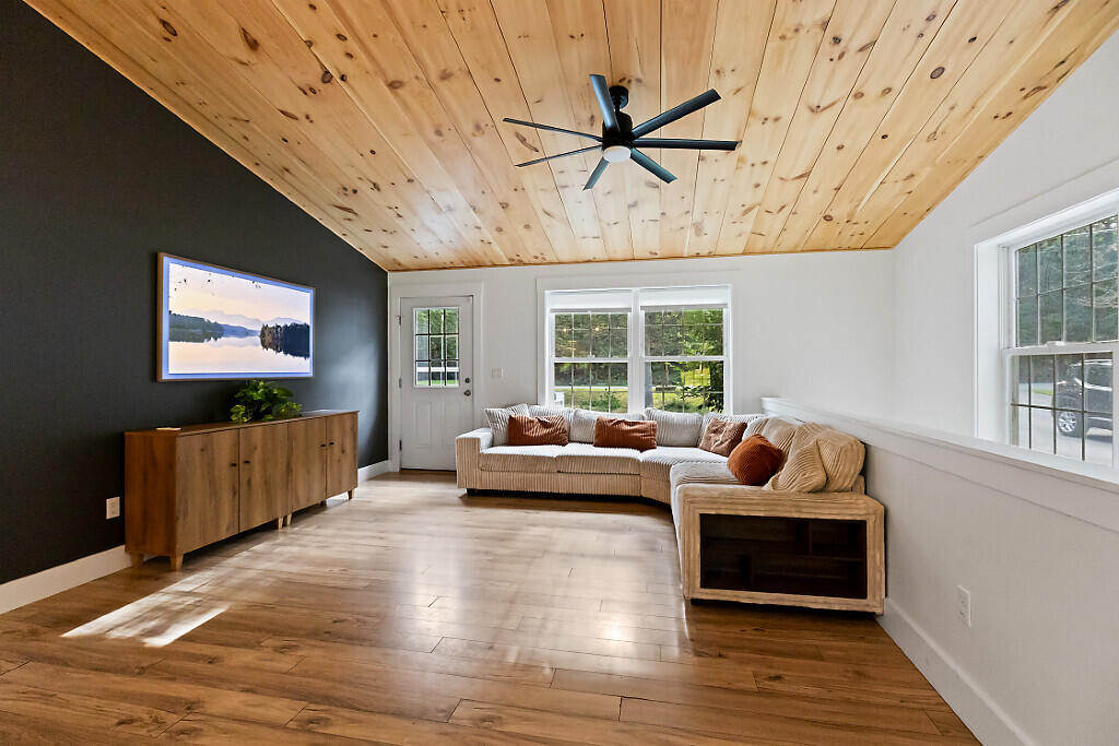 27 Ruby Ridge Road Winthrop, ME 04364 - Photo 21 of 79 14_BP5A2939_DxO_mls