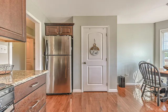 $299,900 | 517 West Glade Street, Glade Spring, VA 24340