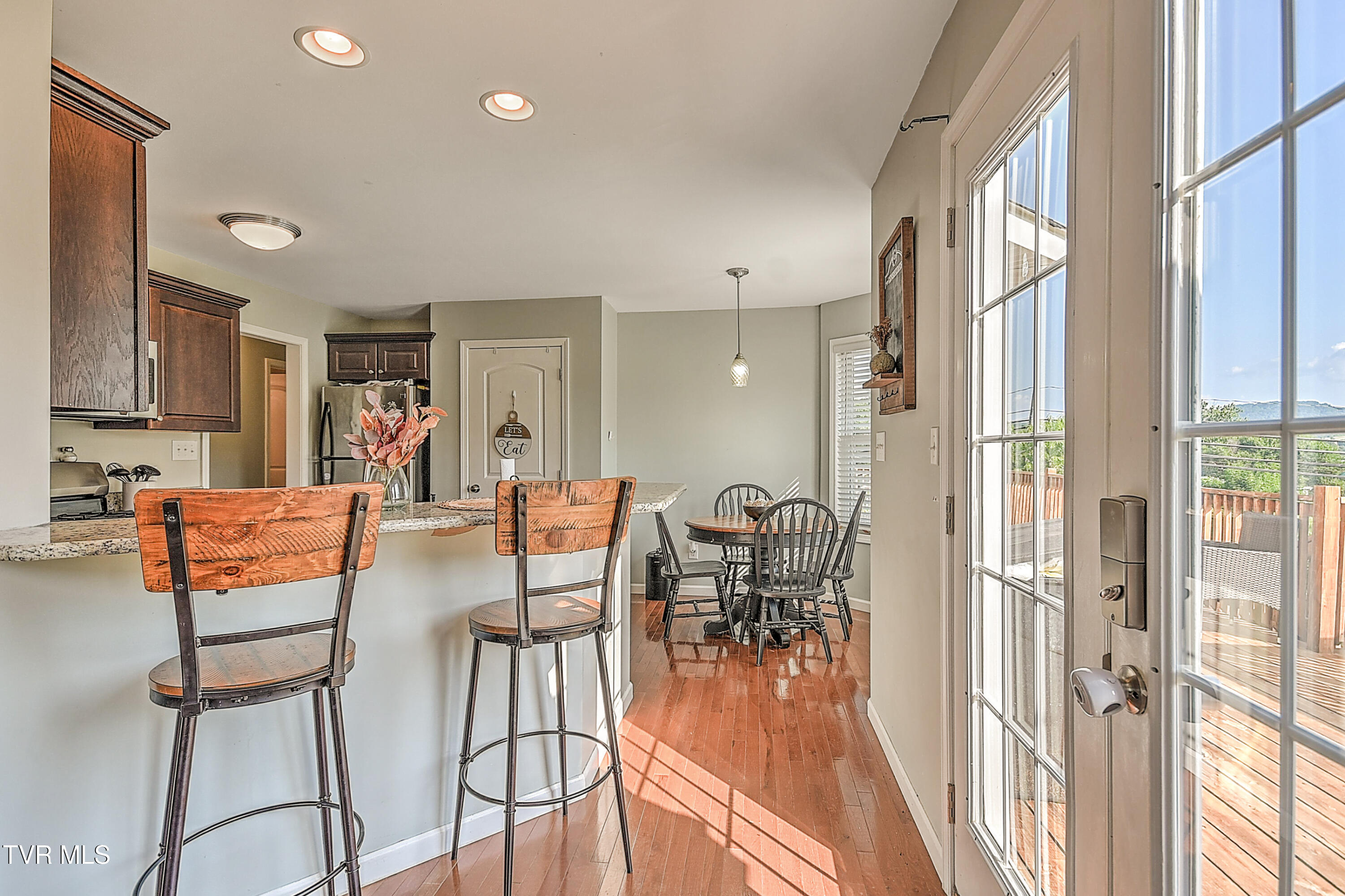 517 West Glade Street Glade Spring, VA 24340 - Photo 19 of 68 517 W Glade St DOM-18