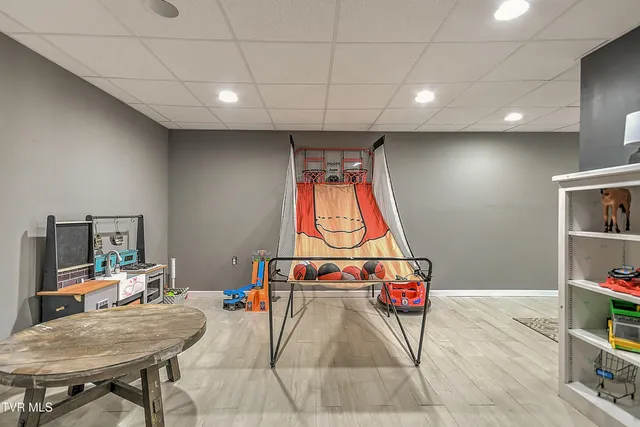 $299,900 | 517 West Glade Street, Glade Spring, VA 24340