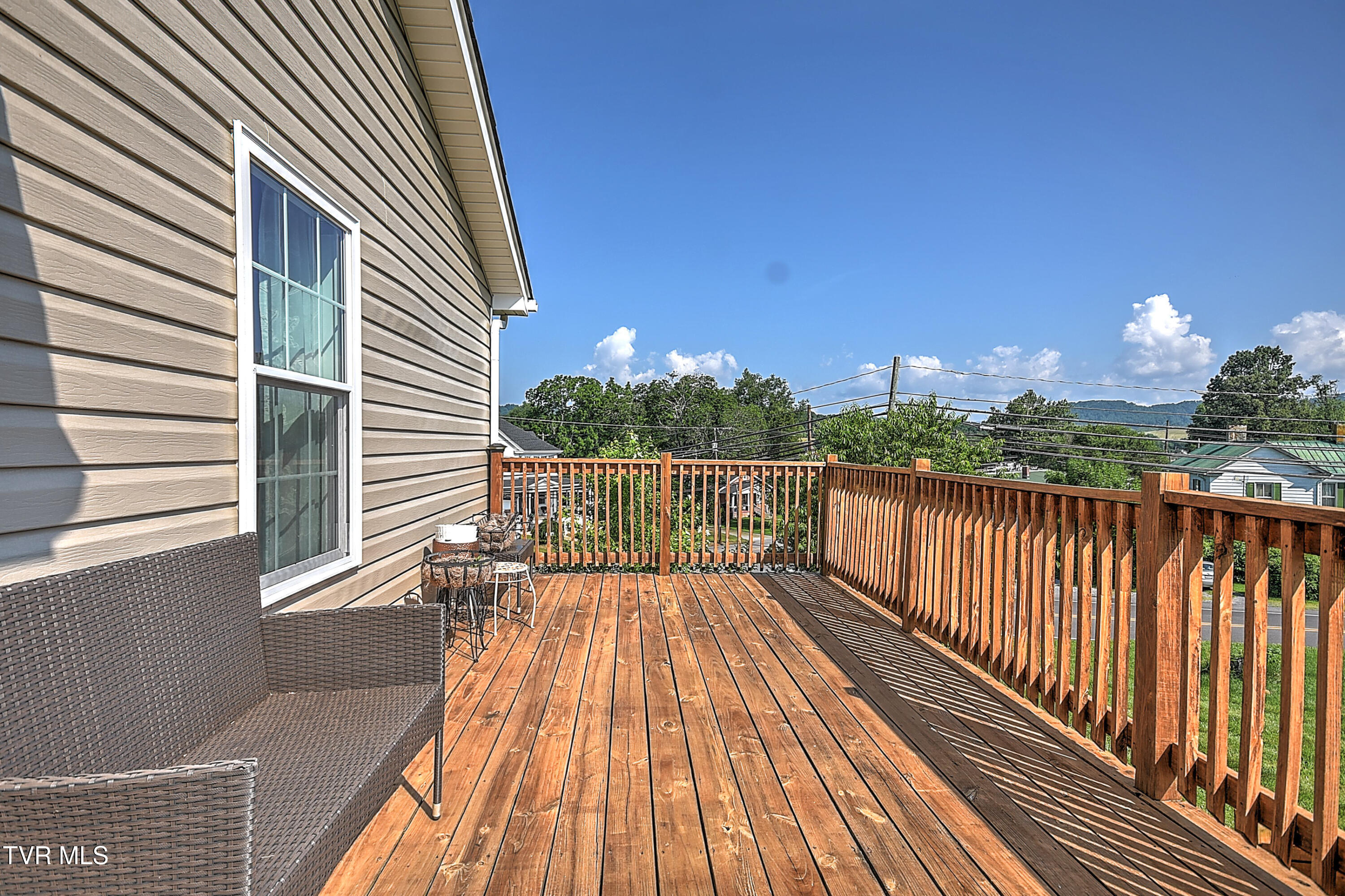 517 West Glade Street Glade Spring, VA 24340 - Photo 45 of 68 517 W Glade St DOM-43