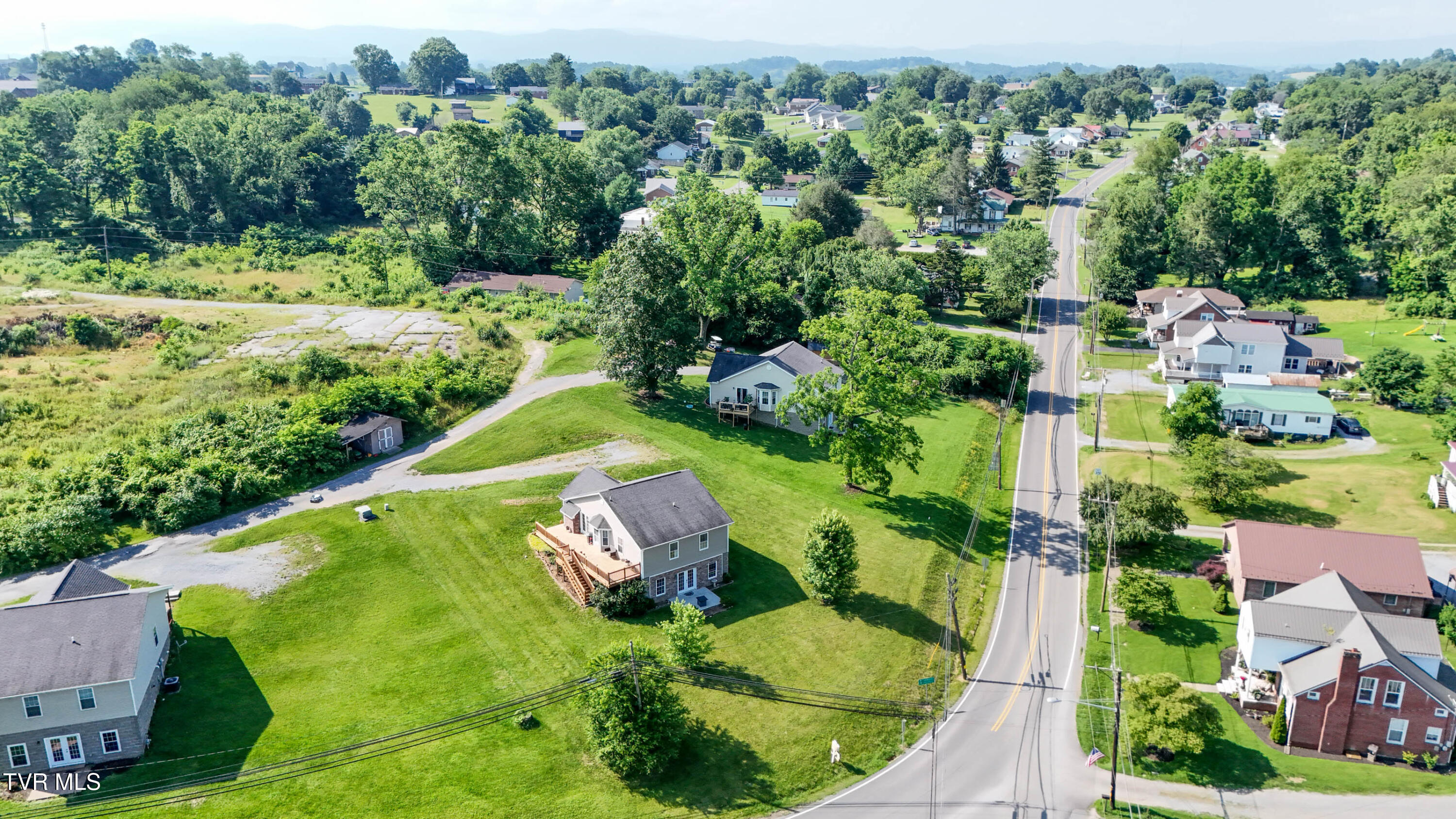 517 West Glade Street Glade Spring, VA 24340 - Photo 54 of 68 517 W Glade St Drone DOM-4