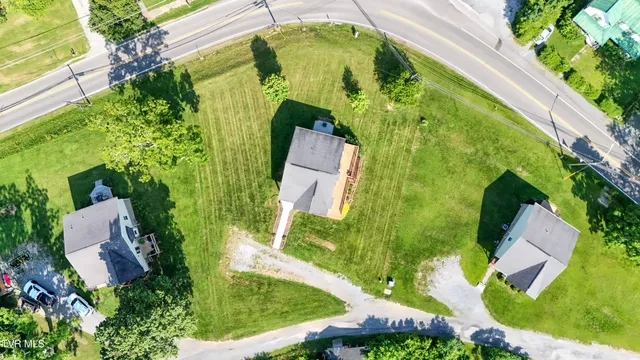 $299,900 | 517 West Glade Street, Glade Spring, VA 24340