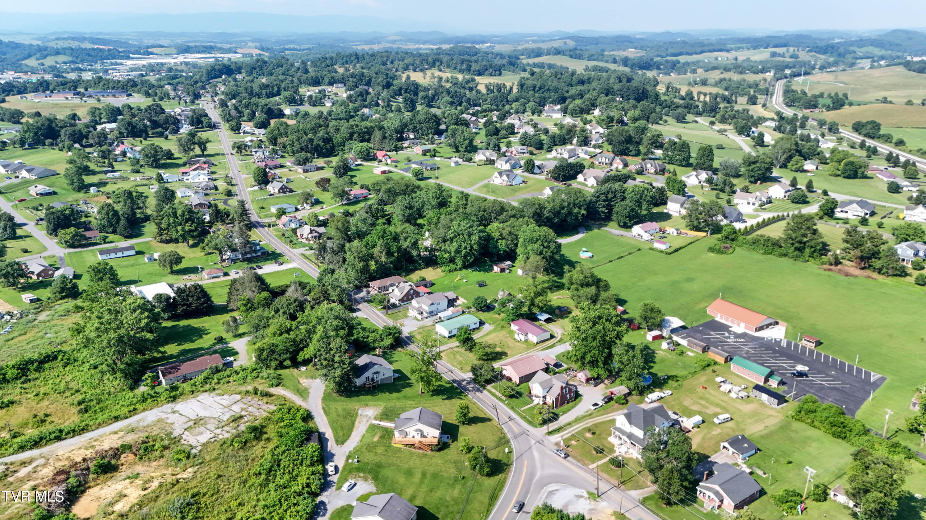 517 West Glade Street Glade Spring, VA 24340 - Photo 62 of 68 517 W Glade St Drone DOM-13
