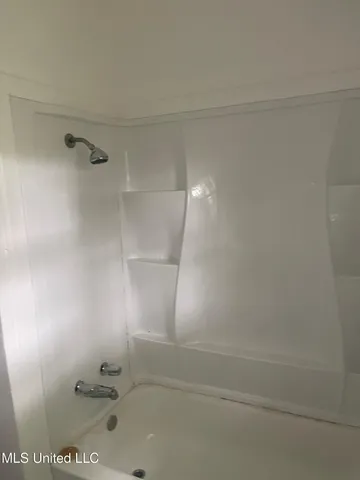 $30,000 | 362 East Leavell Woods Drive, Jackson, MS 39212