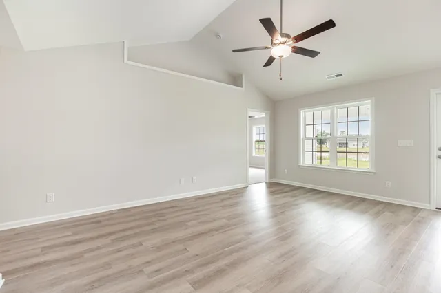 $303,525 | 964 Woodside Drive, Conway, SC 29526