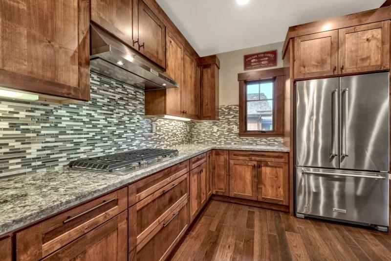 10175 Annies Loop Truckee, CA 96161 - Photo 13 of 21