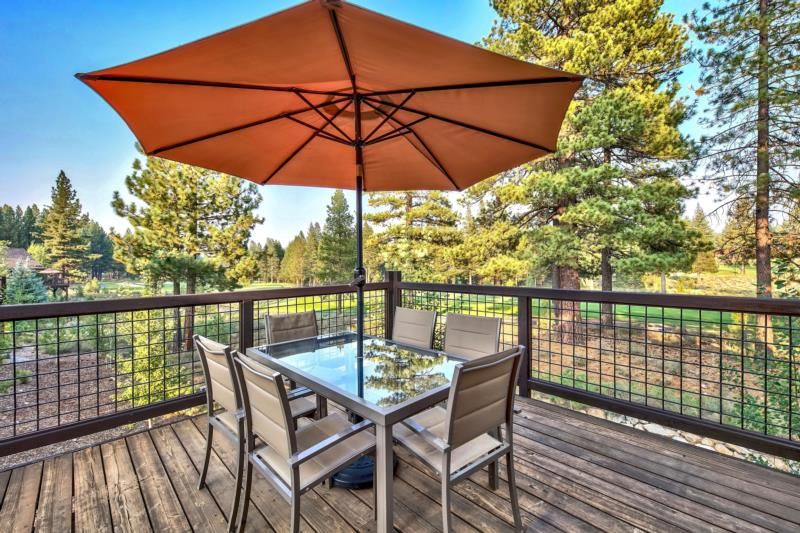 10175 Annies Loop Truckee, CA 96161 - Photo 6 of 21