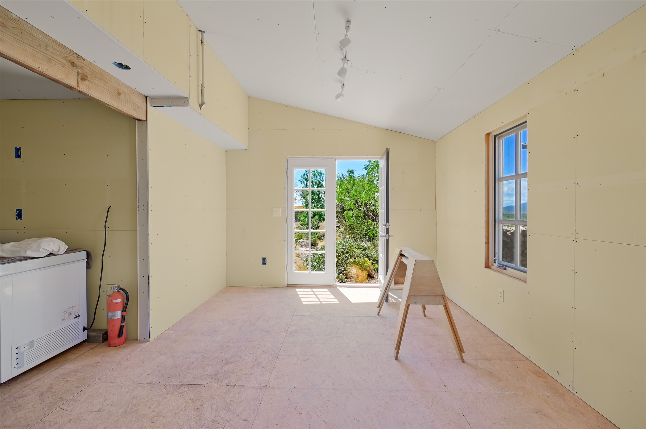 195 Horny Toad Road Cerrillos, NM 87010 - Photo 34 of 54 Gallery Image 34