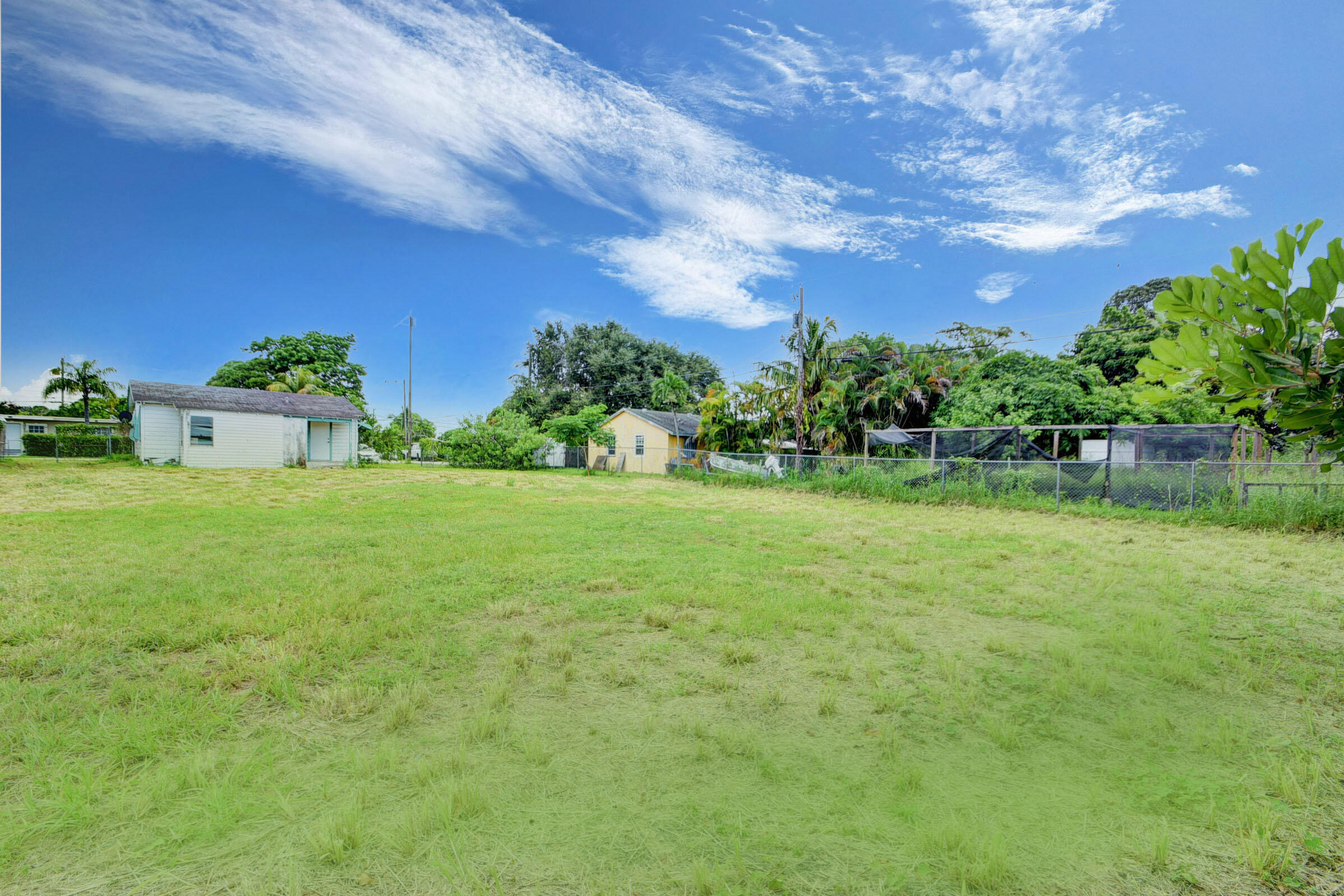 1278 Sunset Road West Palm Beach, FL 33406 - Photo 4 of 5 06_06_1278 (6)