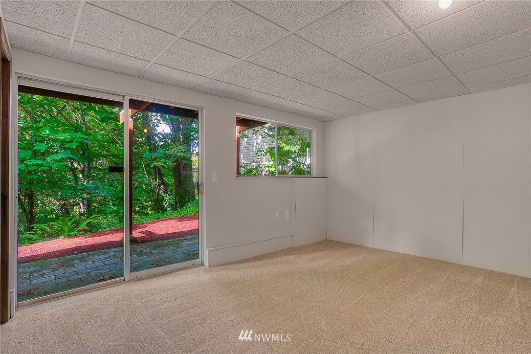 19807 97th Avenue South Renton, WA 98055 - Photo 24 of 25