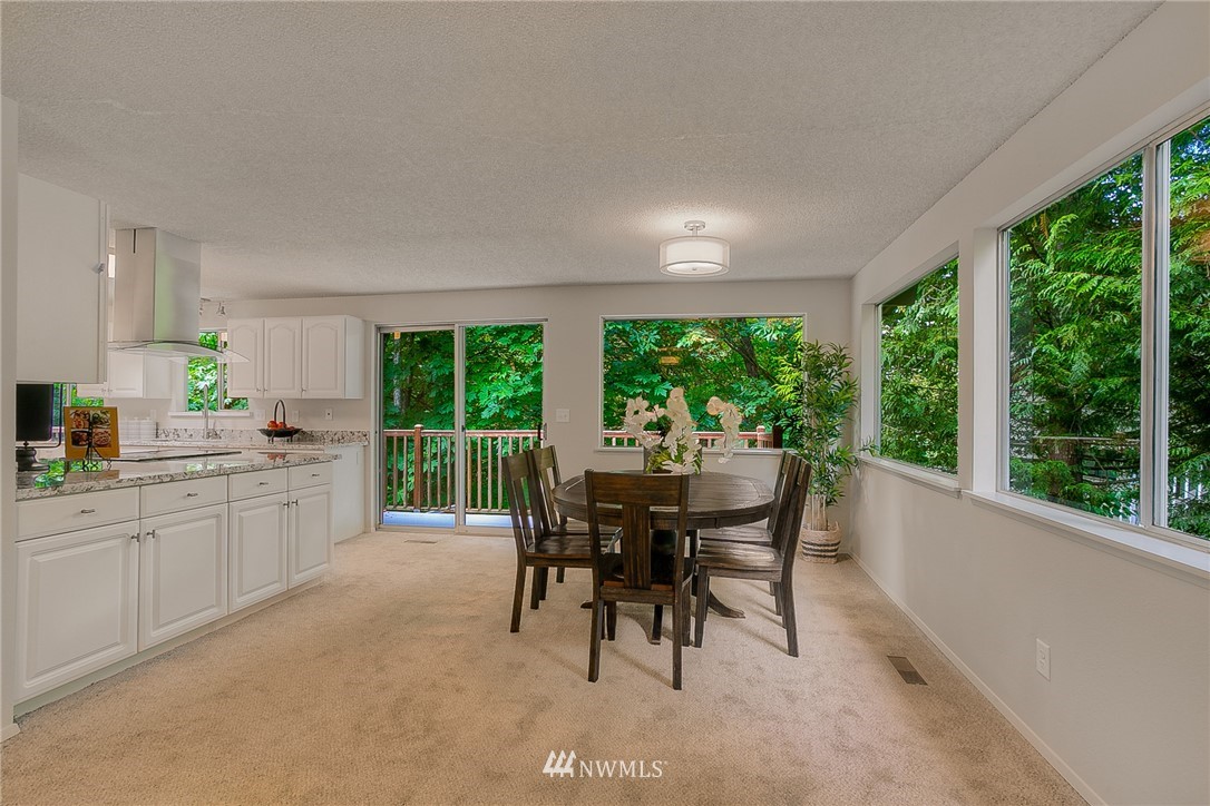 19807 97th Avenue South Renton, WA 98055 - Photo 6 of 25
