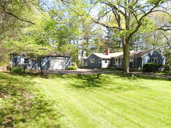 536 Snipatuit Road Rochester, MA 02770 - Photo 1 of 25 a house view with swimming pool