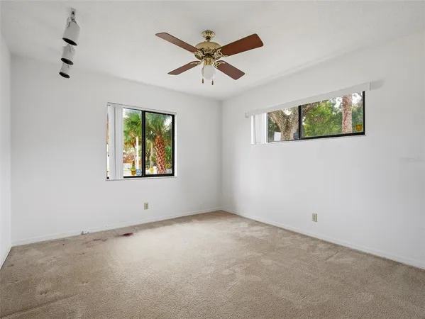 $689,000 | 808 East 1st Avenue, New Smyrna Beach, FL 32169