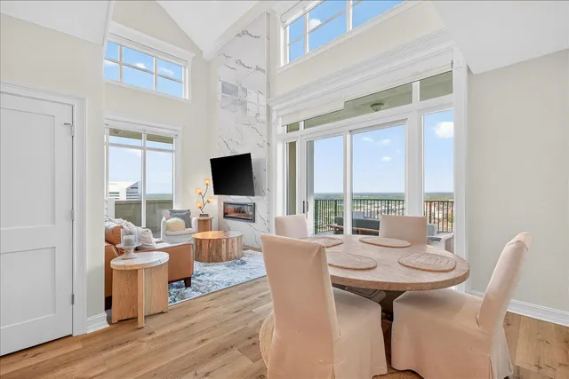 $839,900 | 300 South Duval Street, Unit 2209, Tallahassee, FL 32301