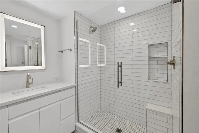 $839,900 | 300 South Duval Street, Unit 2209, Tallahassee, FL 32301