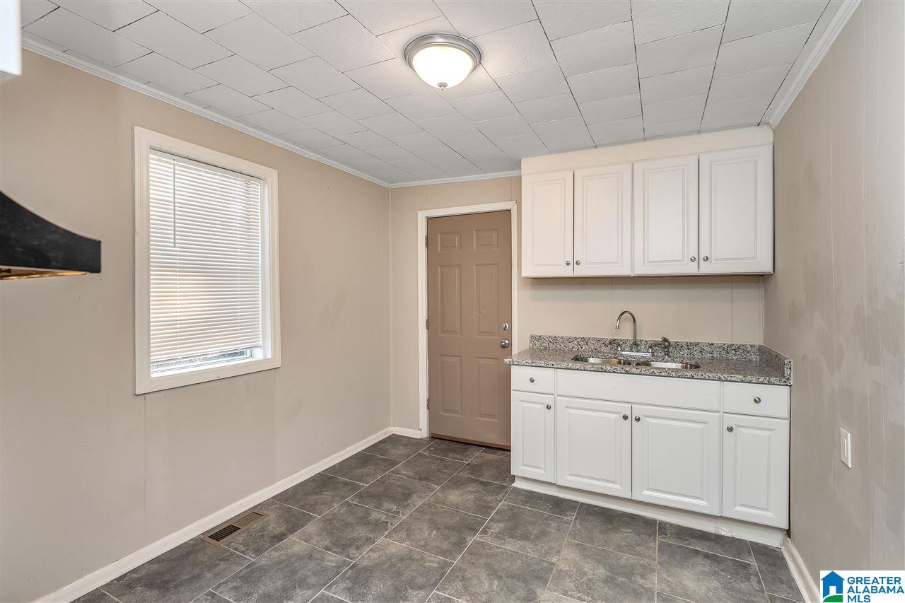 2614 Preston Avenue Jasper, AL 35501 - Photo 6 of 10