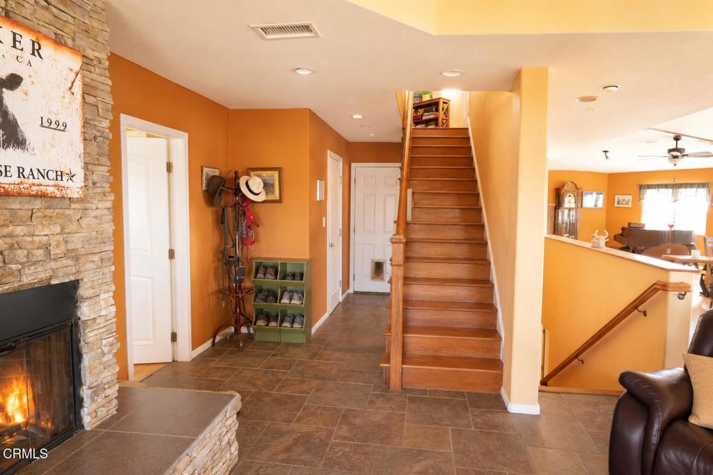10455 Stockton Road Moorpark, CA 93021 - Photo 13 of 72 Gallery Image 13