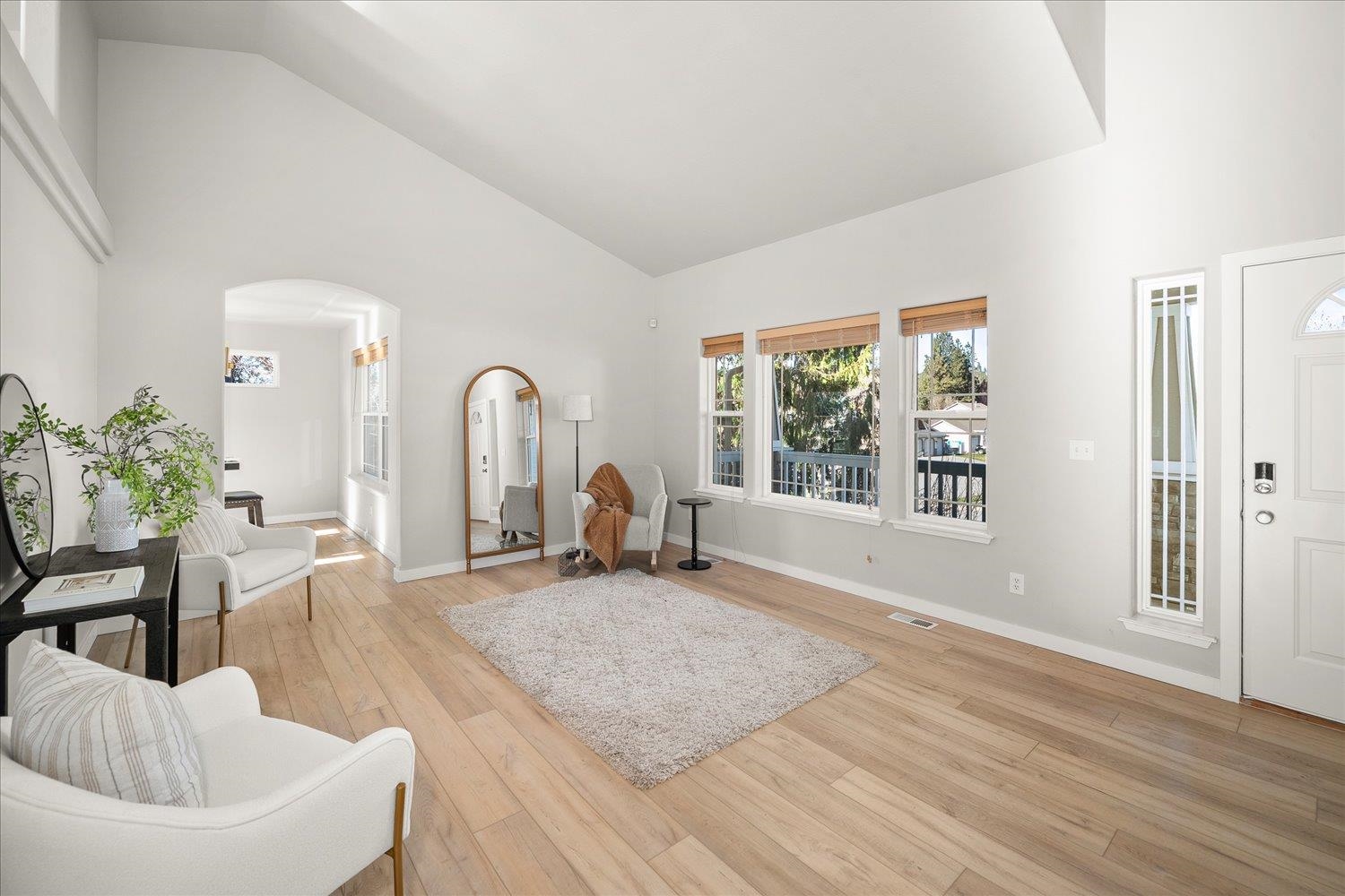 525 West Bolan Avenue Spokane, WA 99224 - Photo 4 of 33