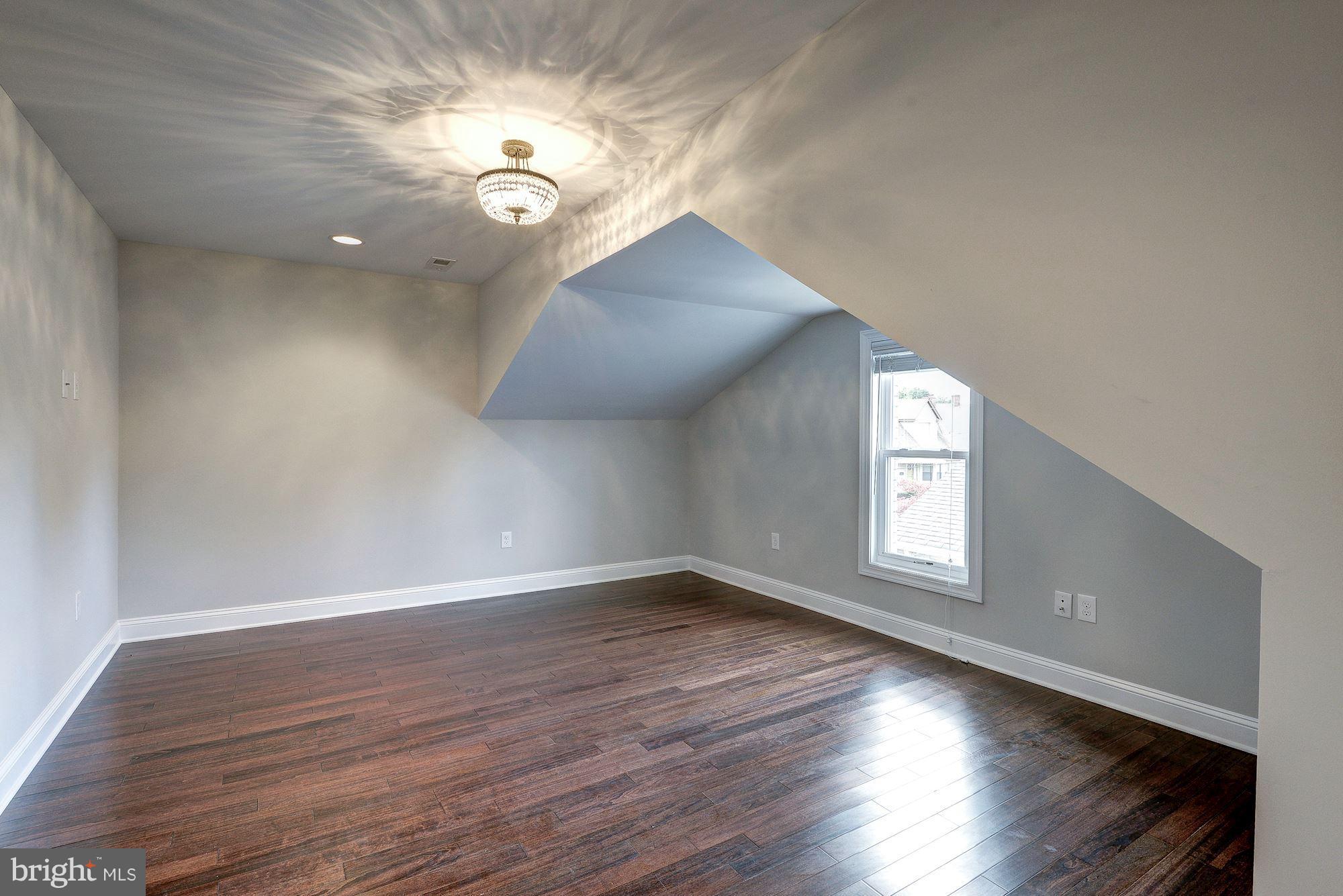 310 East Glebe Road Alexandria, VA 22305 - Photo 20 of 30 Bedroom