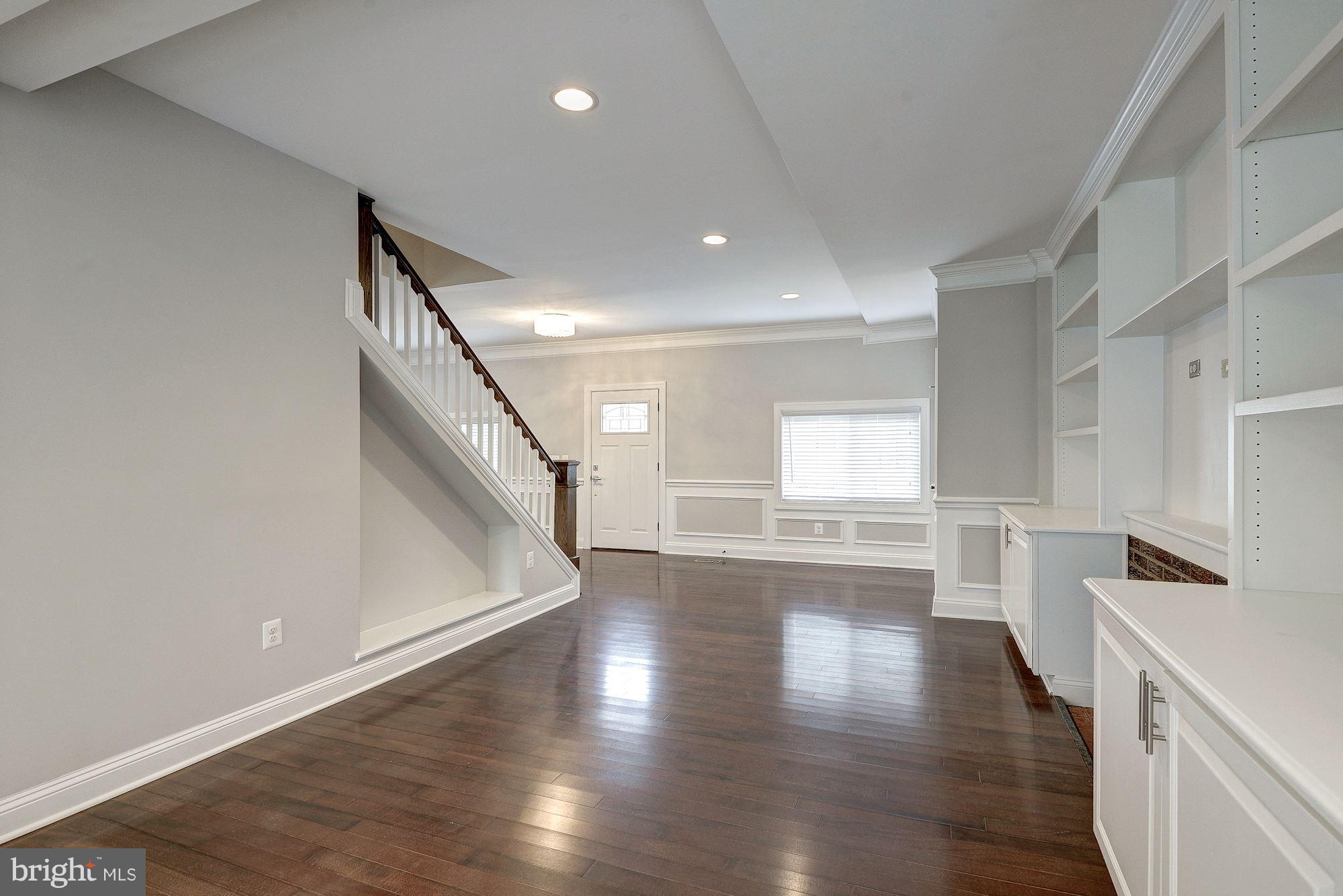 310 East Glebe Road Alexandria, VA 22305 - Photo 10 of 30 Interior (General)