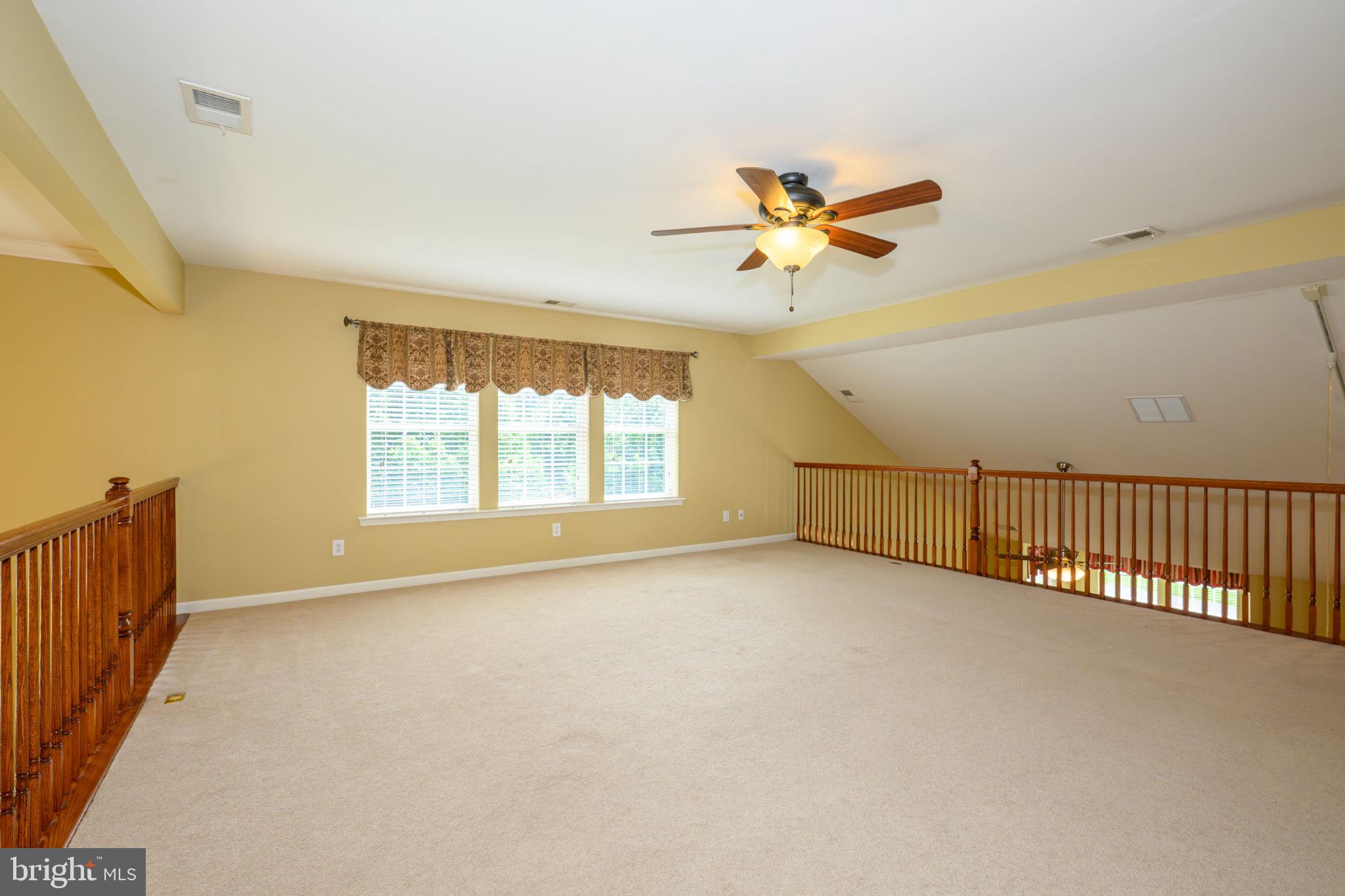2040 Kingsview Road Macungie, PA 18062 - Photo 23 of 39 Loft