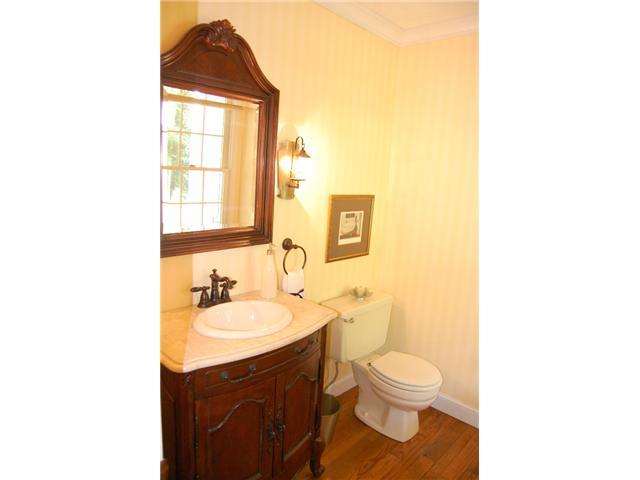 8925 Sargent Road Indianapolis, IN 46256 - Photo 18 of 24 Gallery Image 18