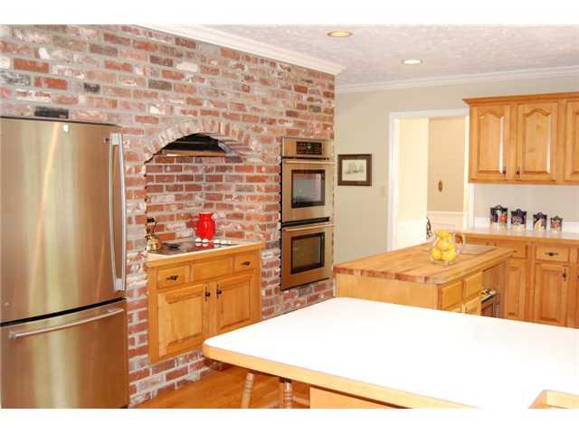 8925 Sargent Road Indianapolis, IN 46256 - Photo 7 of 24 Gallery Image 7