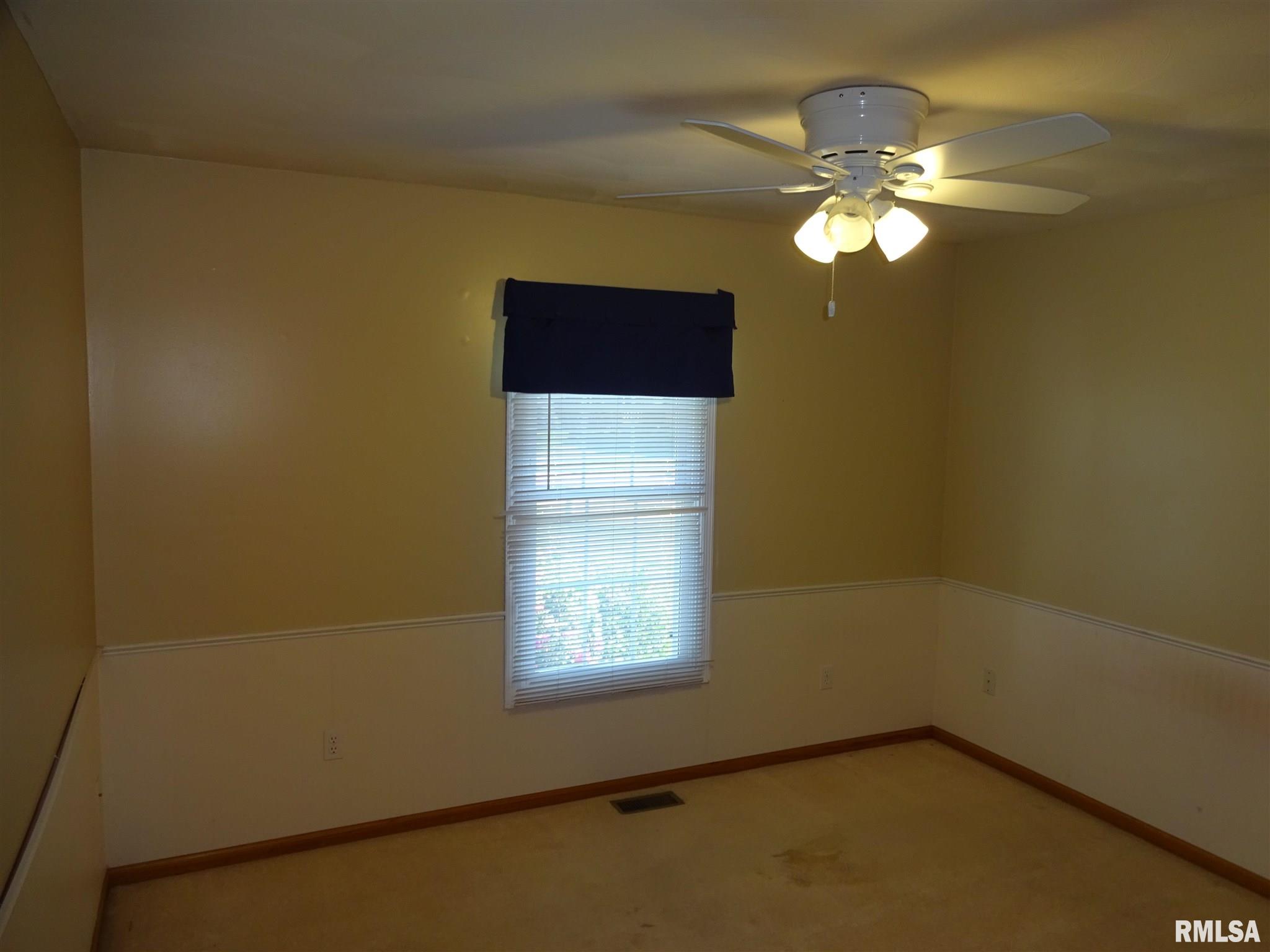 4320 Comanche Drive Springfield, IL 62711 - Photo 13 of 25