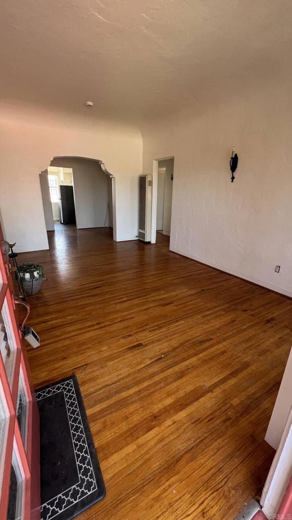 910 9th Street Coronado, CA 92118 - Photo 4 of 13