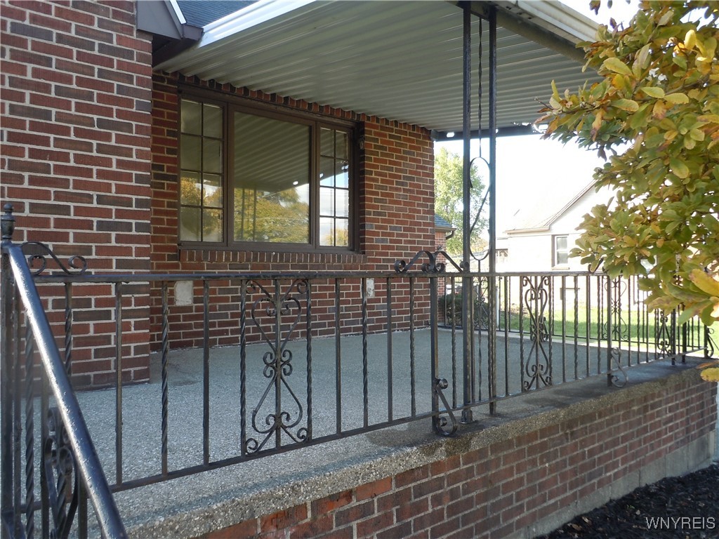 437 French Road Cheektowaga, NY 14227 - Photo 2 of 45