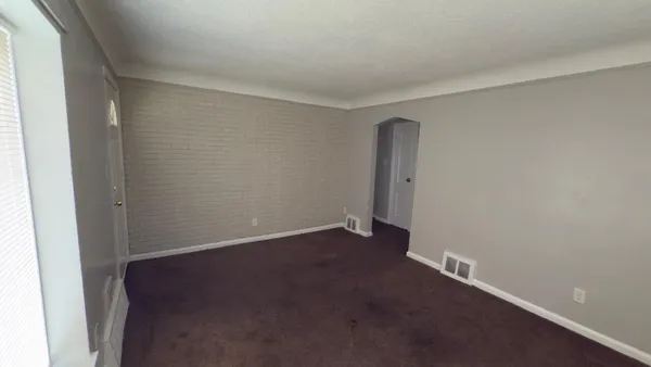 $92,000 | 9080 Stahelin Avenue, Detroit, MI 48228