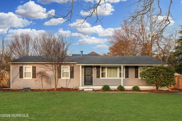 $429,000 | 301 Middlesex Street, Toms River, NJ 08757