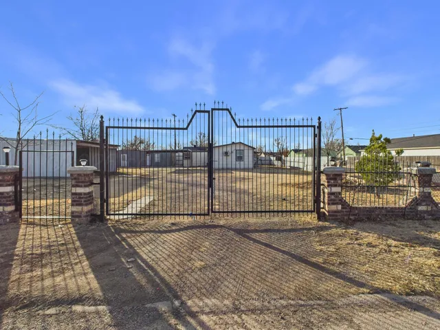 $1,400 | 3412 Northeast 16th Avenue, Amarillo, TX 79107