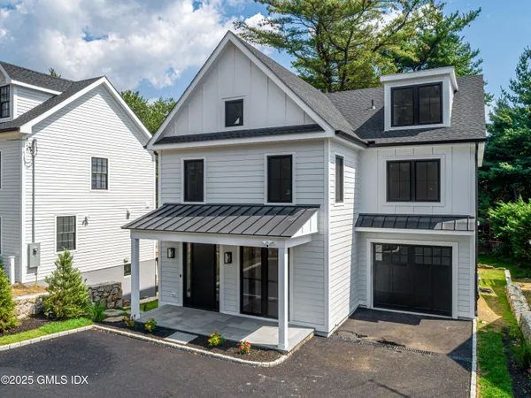 $3,195,000 | 20 Sound Beach Avenue, Old Greenwich, CT 06870