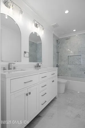 $3,195,000 | 20 Sound Beach Avenue, Old Greenwich, CT 06870