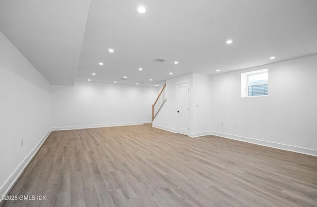 $3,295,000 | 20 Sound Beach Avenue, Old Greenwich, CT 06870