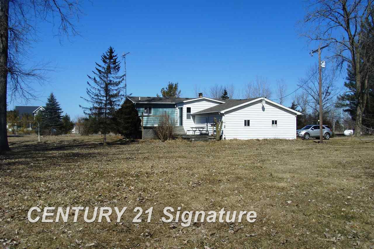13177 Gary Road Chesaning, MI 48616 - Photo 1 of 31 Gallery Image 1
