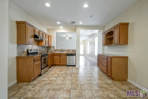 $260,000 | 13515 Rose Drive, Walker, LA 70785