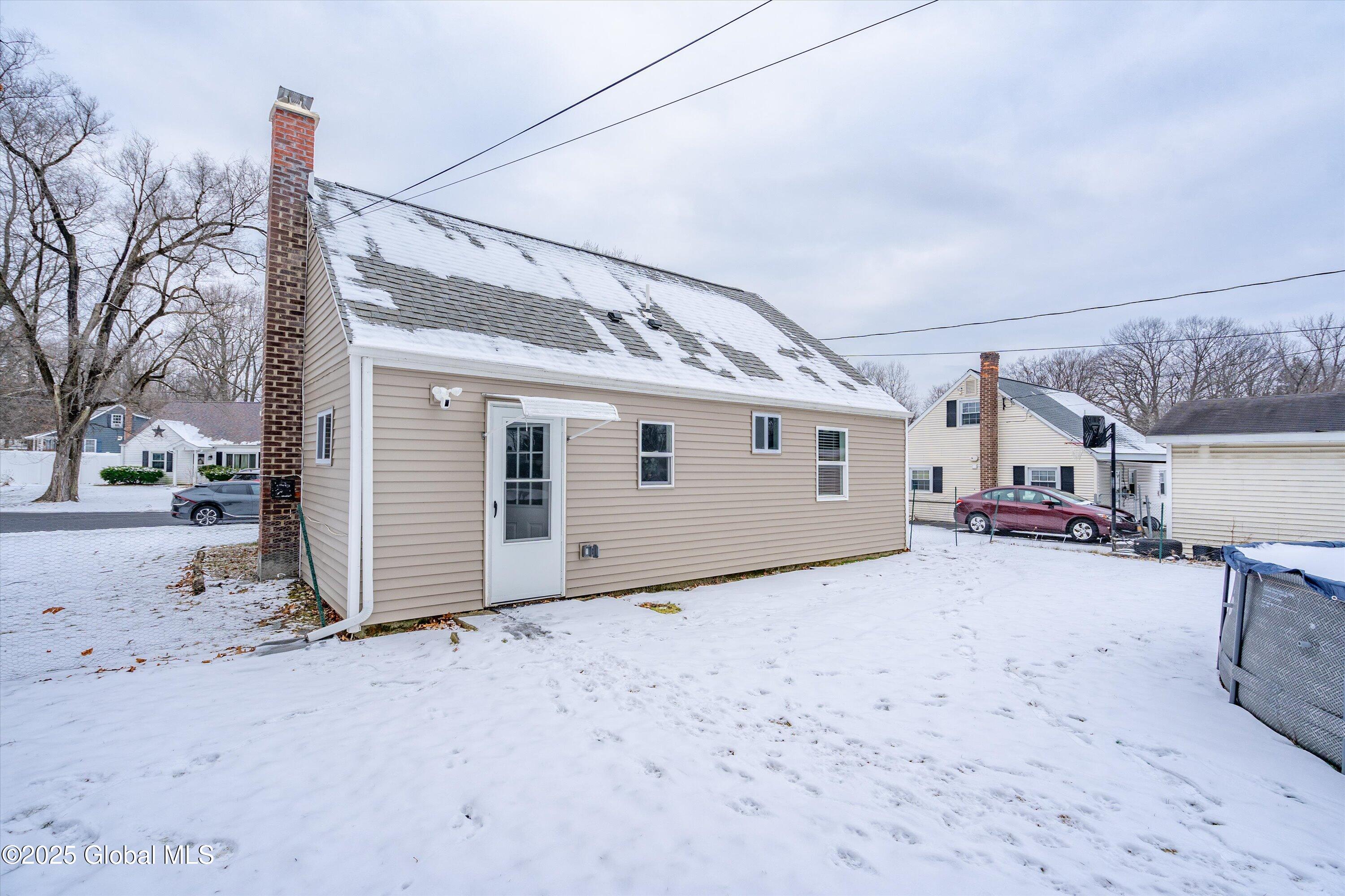 1 Charles Road Colonie, NY 12110 - Photo 16 of 22 14-1 CHARLES RD-21