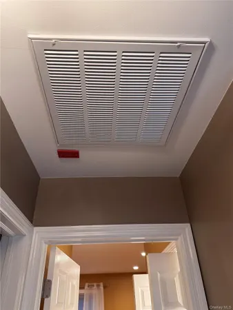 $525,000 | 33 Bass Court, Manorville, NY 11949