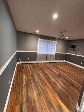 $525,000 | 33 Bass Court, Manorville, NY 11949