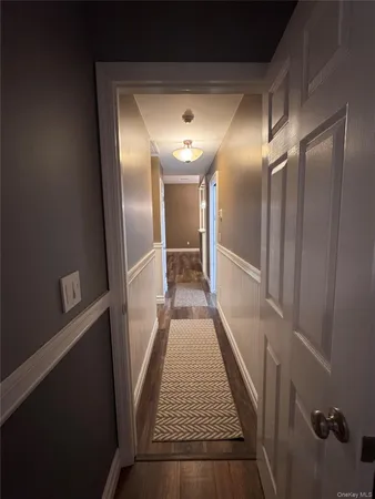 $525,000 | 33 Bass Court, Manorville, NY 11949