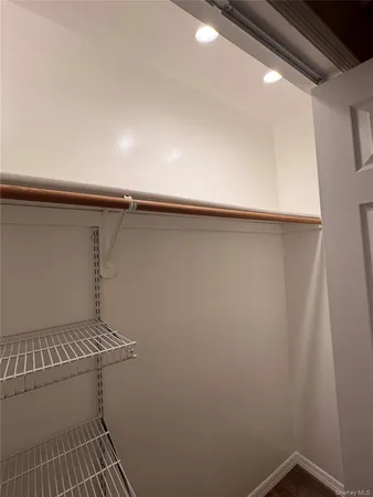 $525,000 | 33 Bass Court, Manorville, NY 11949