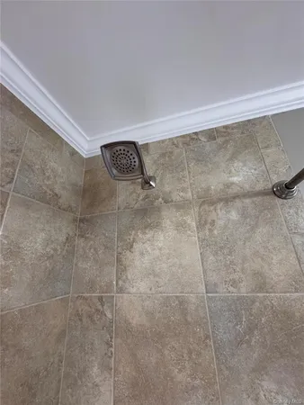 $525,000 | 33 Bass Court, Manorville, NY 11949