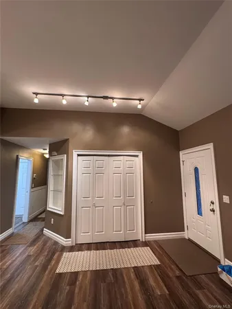 $525,000 | 33 Bass Court, Manorville, NY 11949