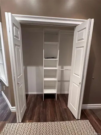 $525,000 | 33 Bass Court, Manorville, NY 11949