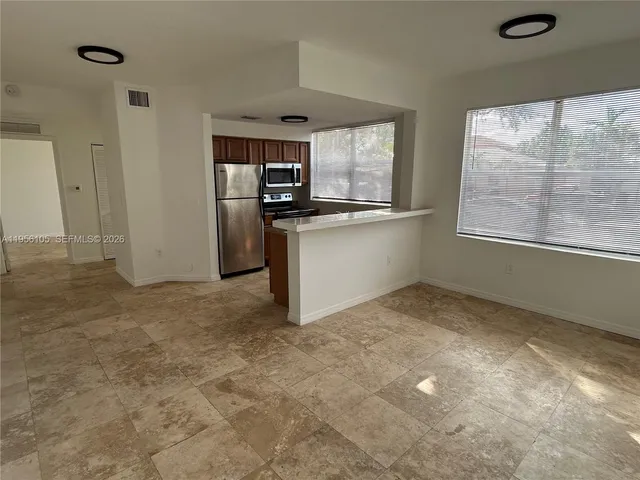 $1,875 | 953 Southwest 10th Street, Unit 8, Miami, FL 33130