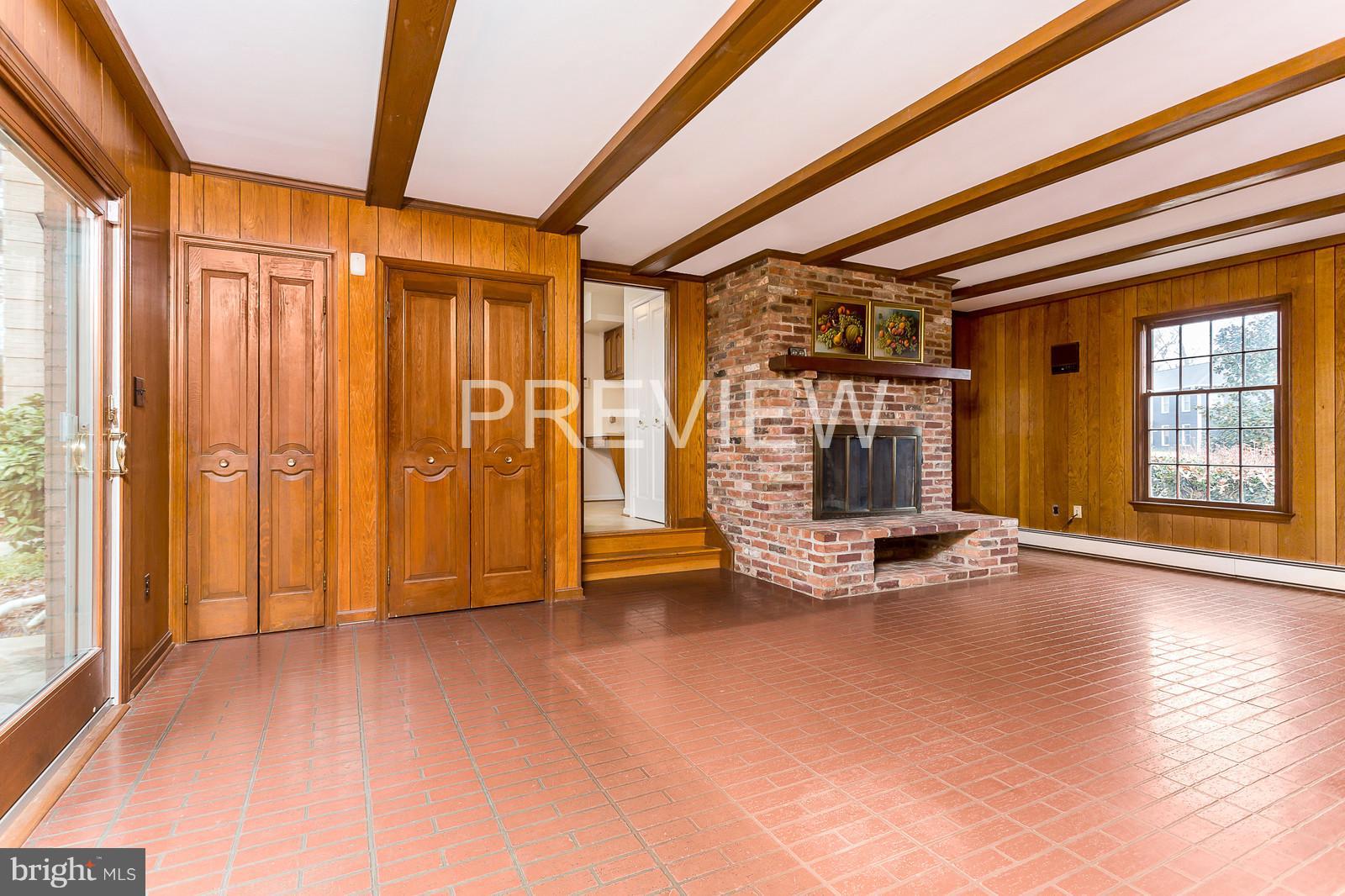 3901 Rive Drive Alexandria, VA 22309 - Photo 11 of 25 Family Room